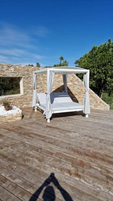 Magnifique Villa De Luxe Au Coeur De La Garrigue ニーム エクステリア 写真