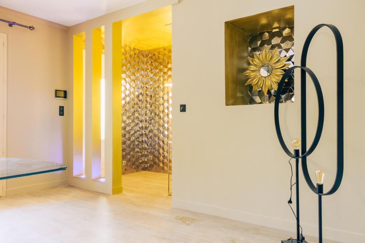 Magnifique Villa De Luxe Au Coeur De La Garrigue ニーム エクステリア 写真