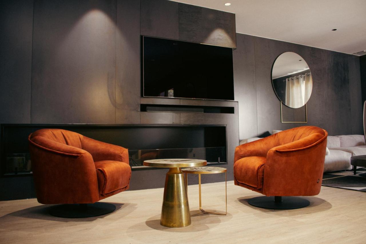 Magnifique Villa De Luxe Au Coeur De La Garrigue ニーム エクステリア 写真
